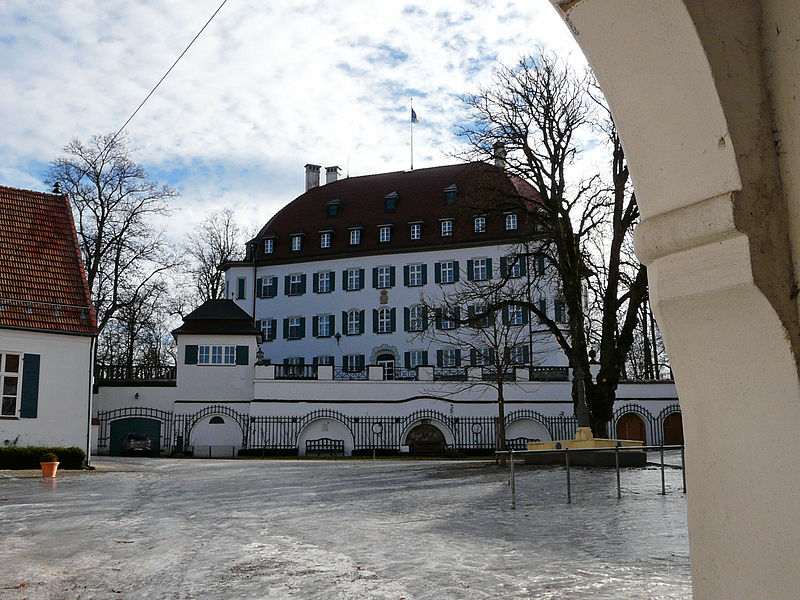 files/tl_filesOPO/Beitraege/Schloss Waal.JPG